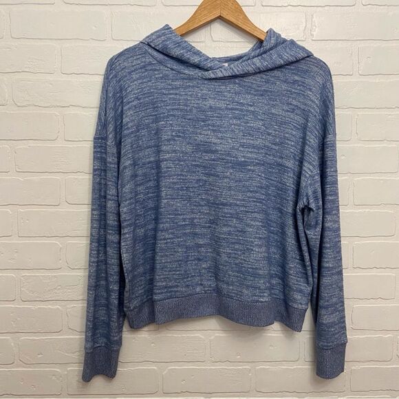 Gap Cornflower Blue Oversized Knit Hoodie Sweater Size M Casual Cozy - Picture 12 of 12